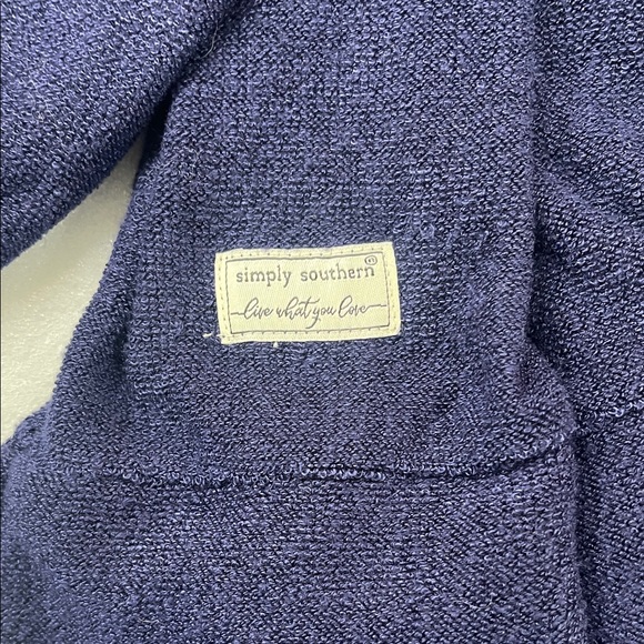 Simply southern nwot- Navy Blue 'Stay Salty' Sweatshirt medium - Picture 8 of 9